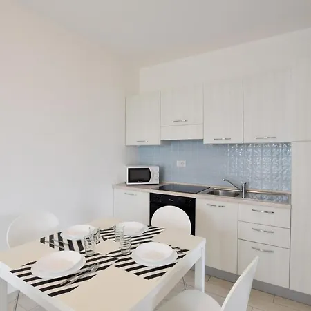Gorgeous In With Kitchen * Isola Rossa (Sassari)